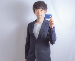 仮想通貨(暗闘資産「)デビットカード